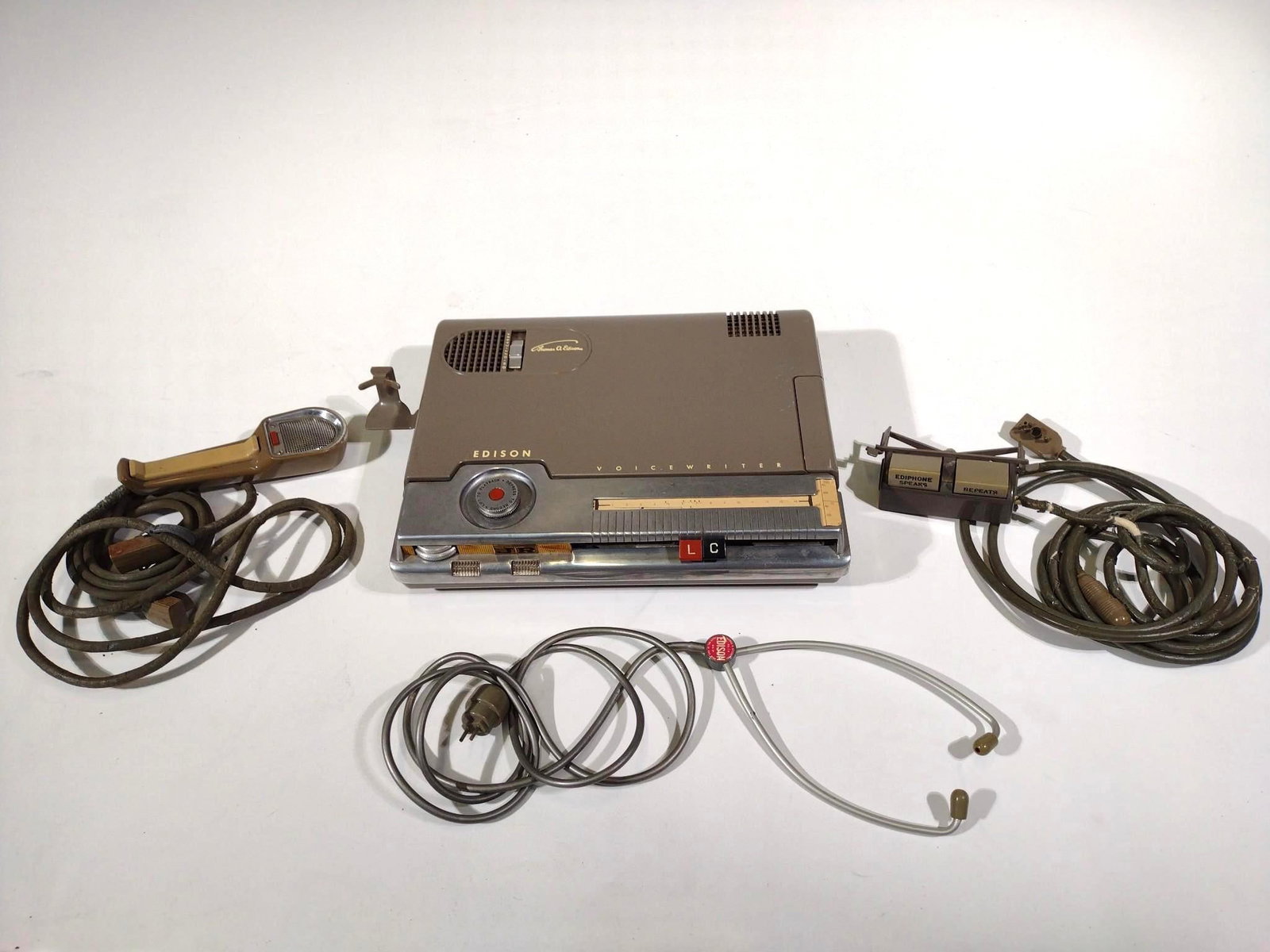 Vintage Thomas A. Edison Voice Writer with Accessories (1 of 2)