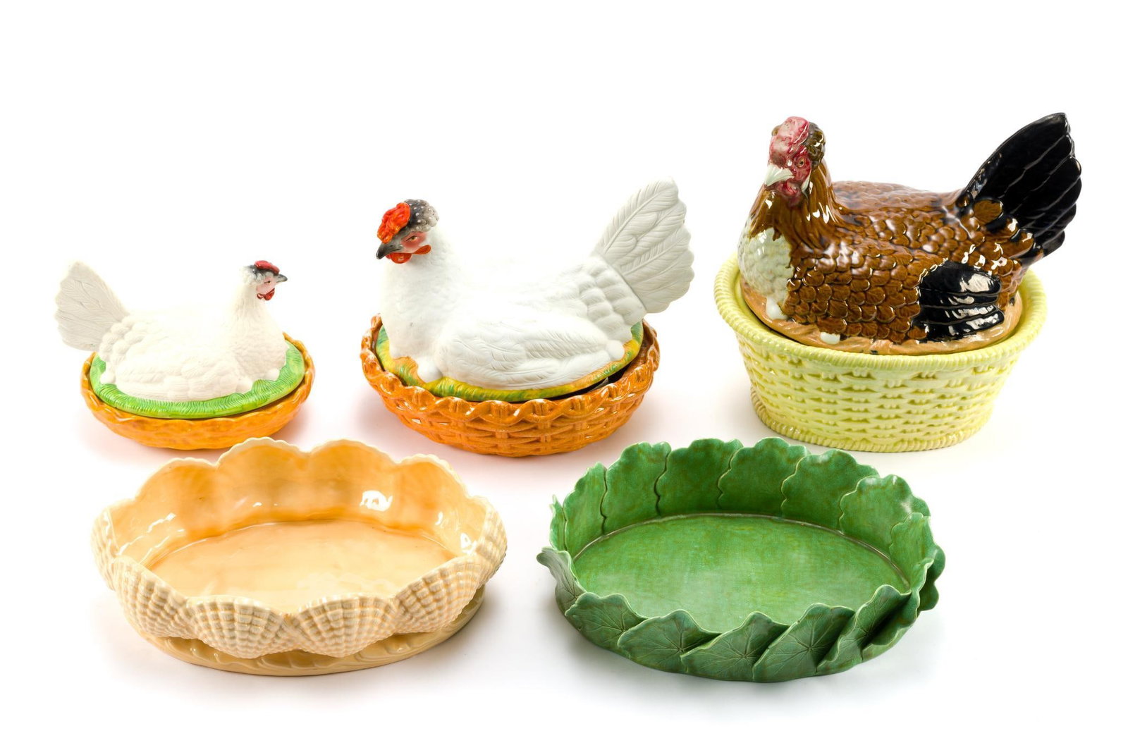 Ceramic Hen-on-Nest and Servingware: Includes 3 vintage ceramic hen-on-nest and 2 decorative serving dishes including corn. All in good condition, with minimal wear from light use. Smallest piece measures 8"; largest measures 11-1/4".