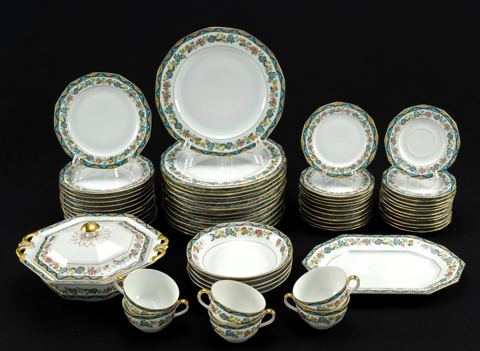 Princess China Belwood Bavaria Dinner Service (1 of 7)