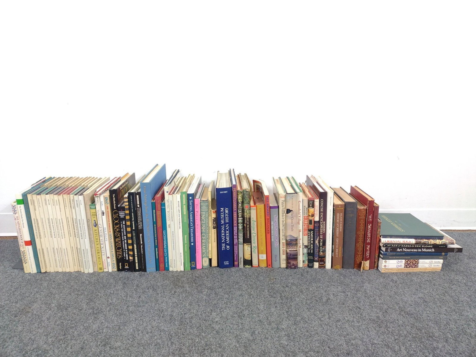 Books incl. How to Look At Pictures (1 of 7)
