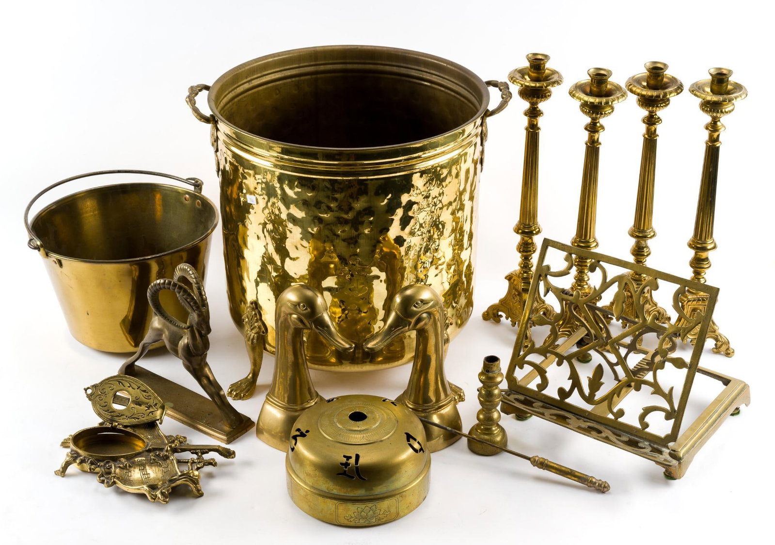 Vintage Brassware (1 of 5)