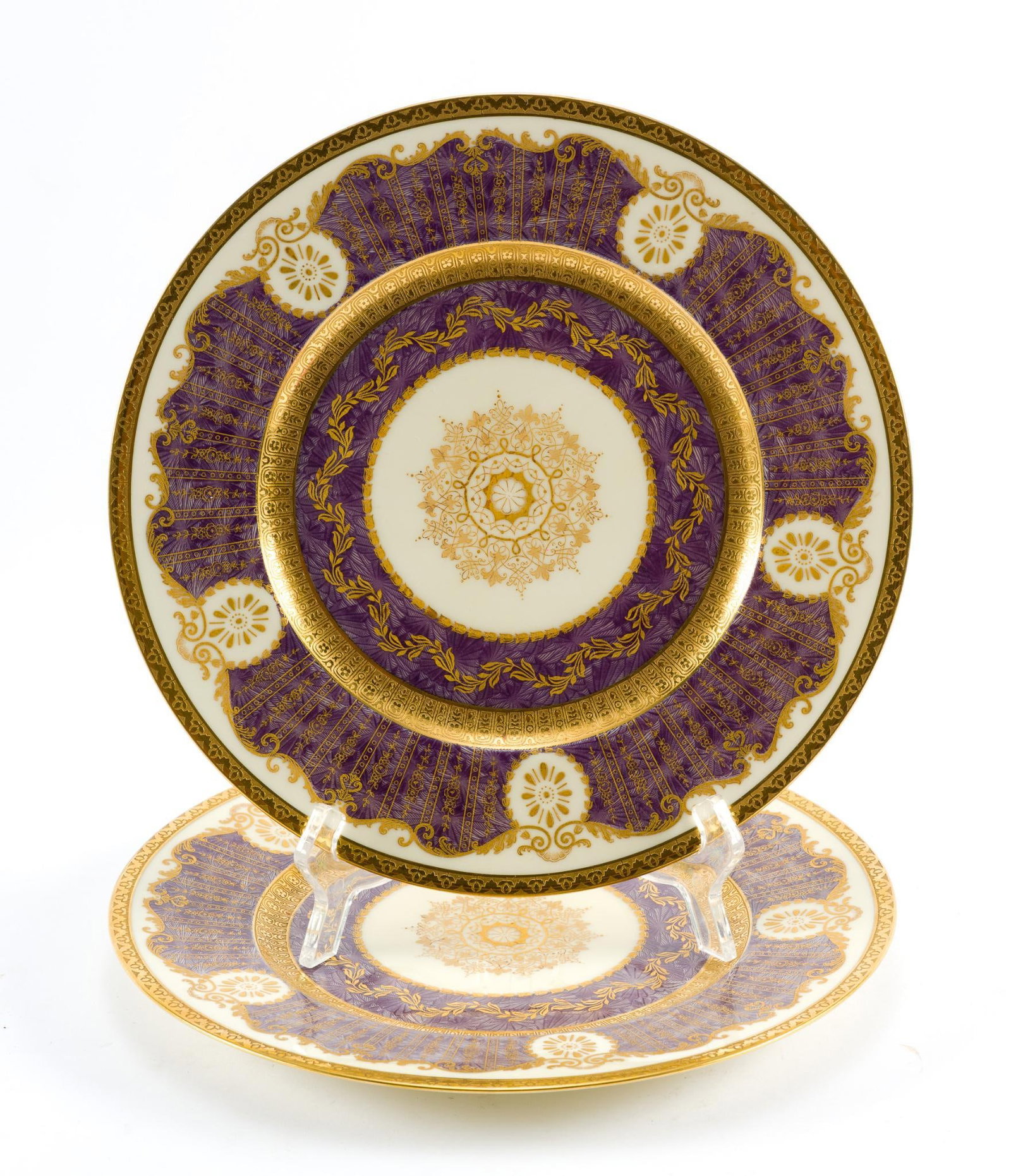 Set of 4 Black Knight "Antionette" Dinner Plates: Includes 4 Black Knight "Antoinette" porcelain dinner plates. Plate diameter measures ~10-3/4".
