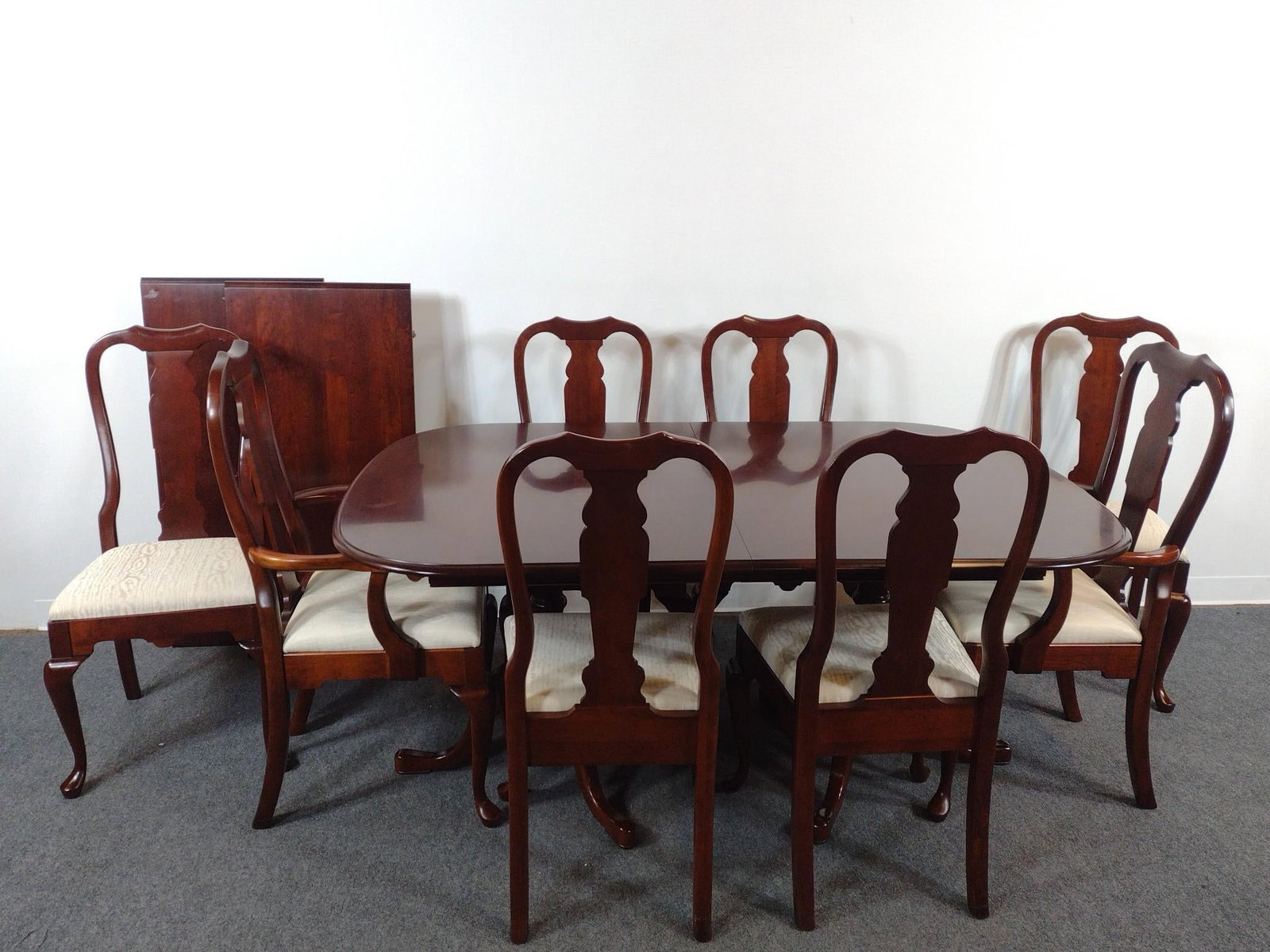 Pennsylvania House Dining Table and Chairs (1 of 8)