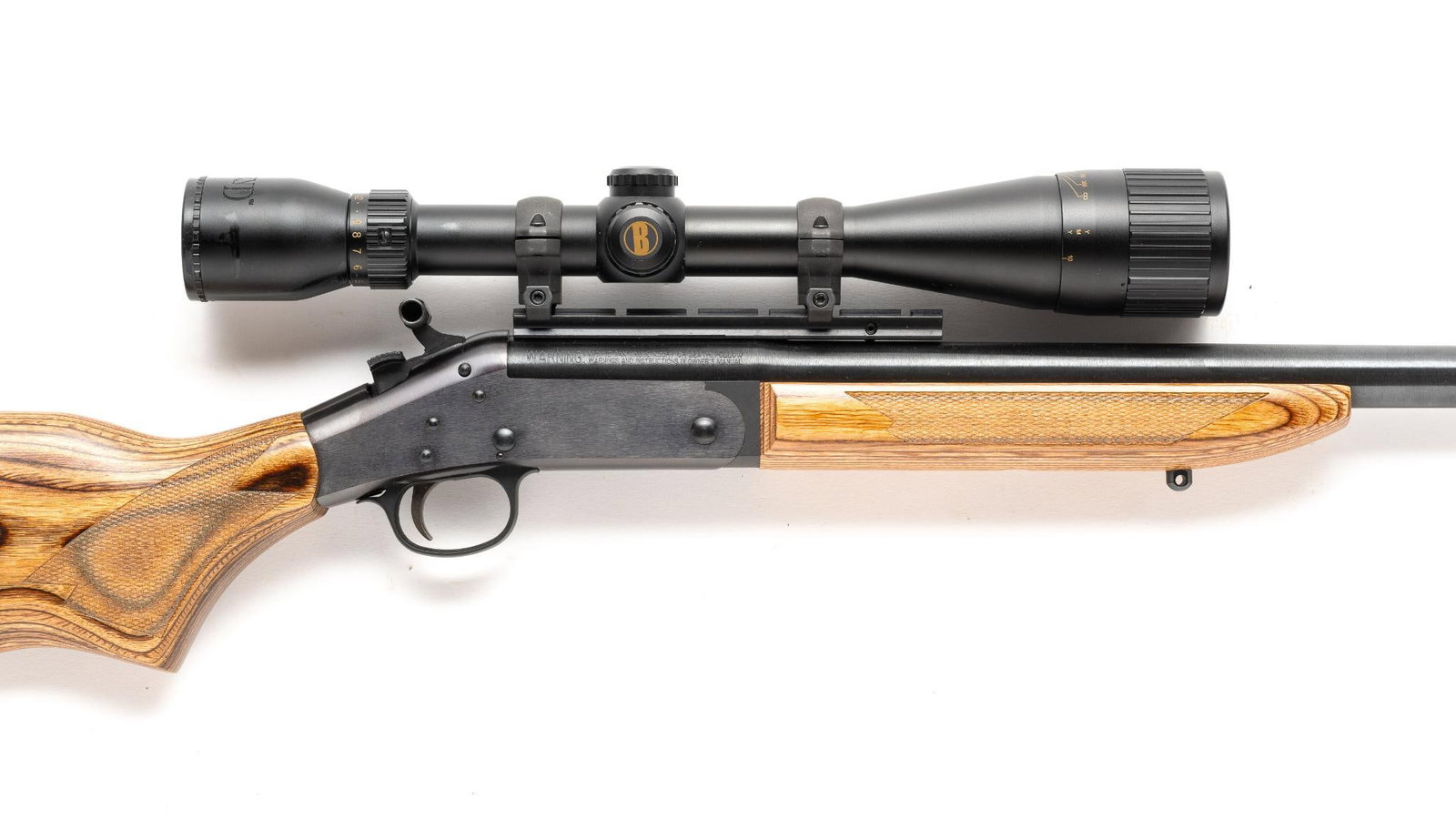 Harrington & Richardson 'Handi Rifle' Single-Shot Rifle, Cal. .223 Rem: Serial No. HX211114 Manufactured by Harrington & Richardson, the Handi-Rifle is a rugged, break-action, single-shot rifle designed for simplicity, reliability, and accuracy. Introduced in the early 19