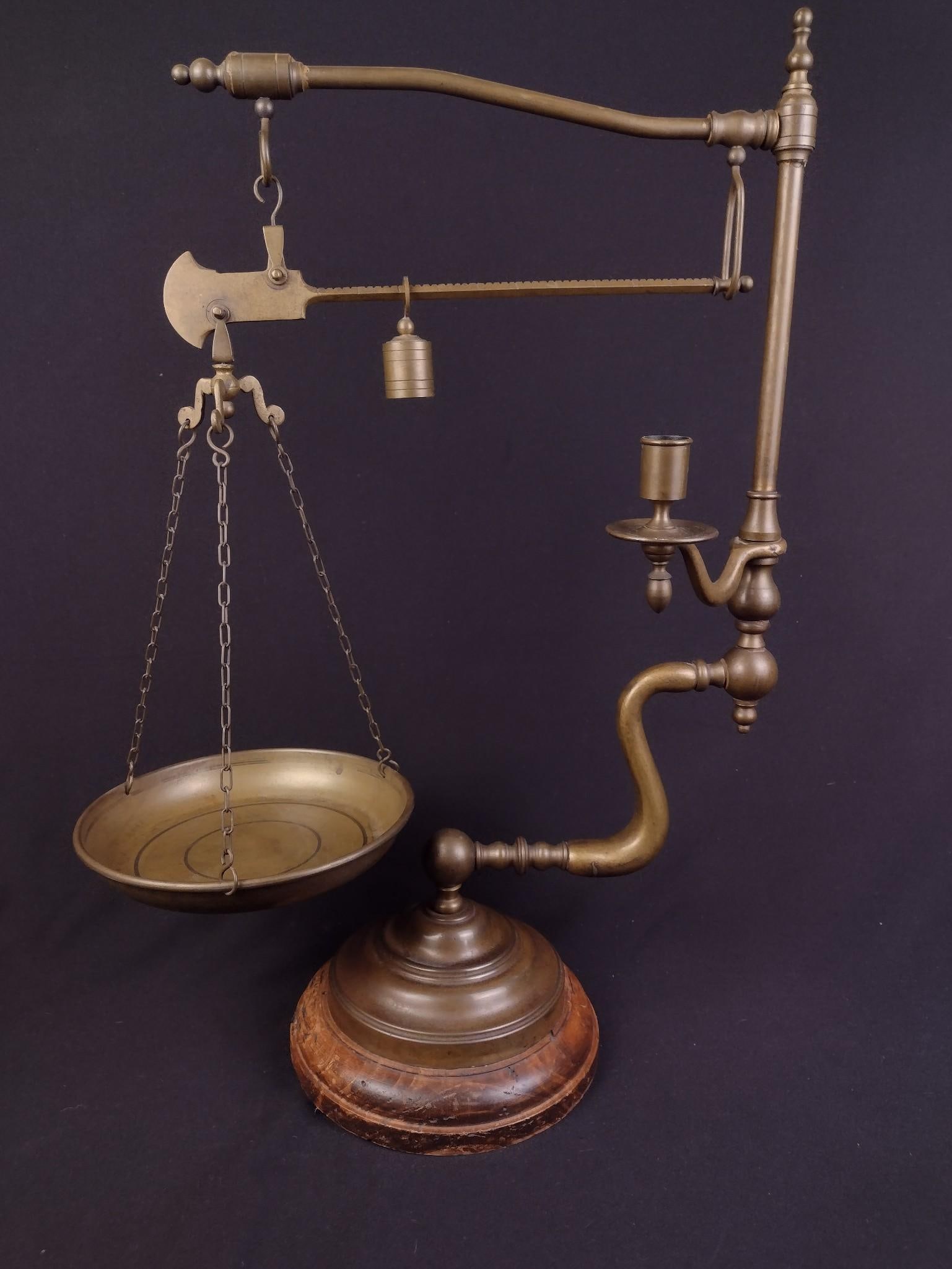 Italian Champman Brass Scale: Measures 23" H x ~15" W. The scale plate measures 7-1/2" in diameter. Provenance: From the Estate of Lory Patrick Jones (1933–2026), actress, writer, director, and philanthropist known professio