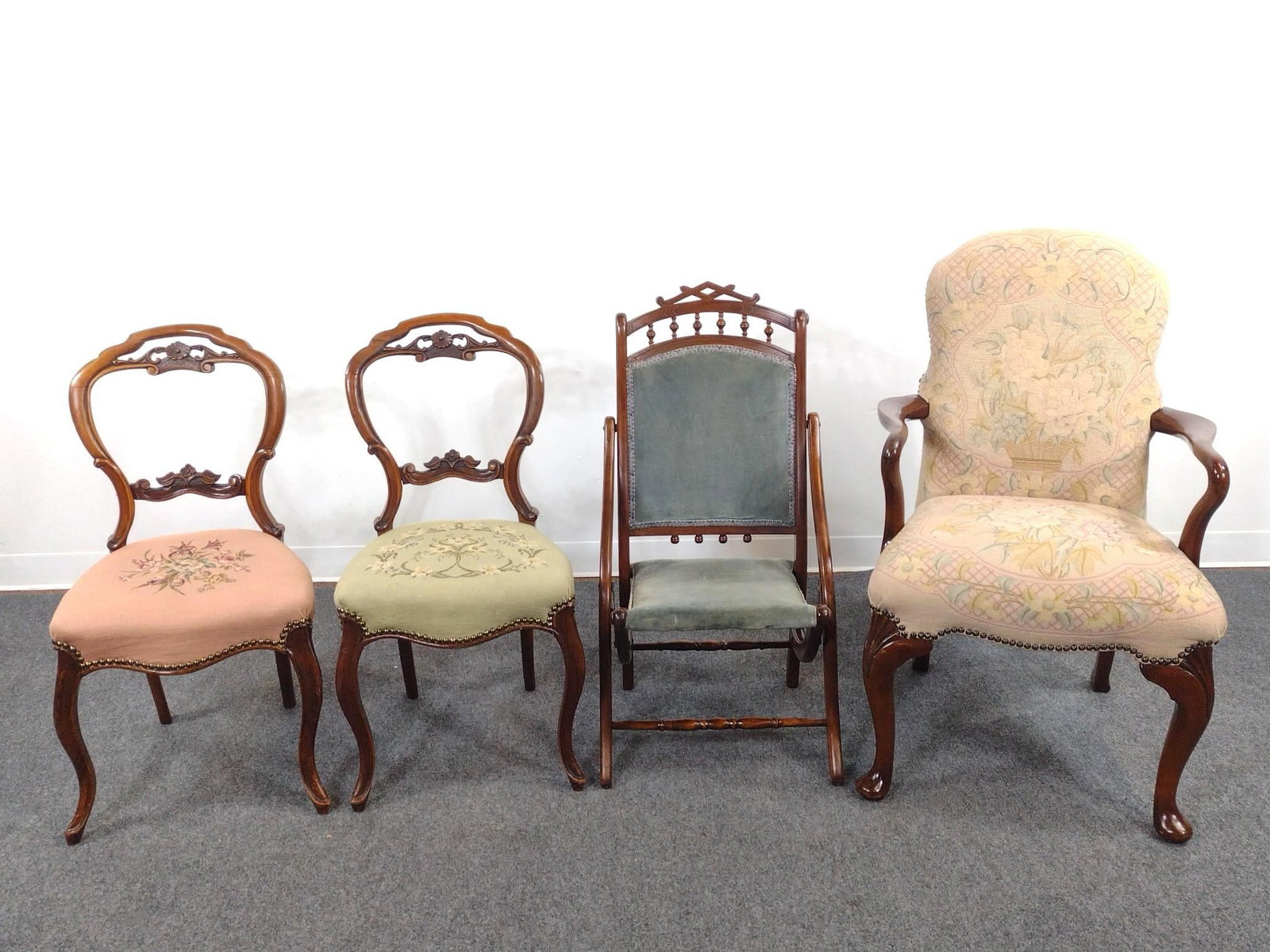 4 Chairs Incl. Needlepoint (1 of 9)
