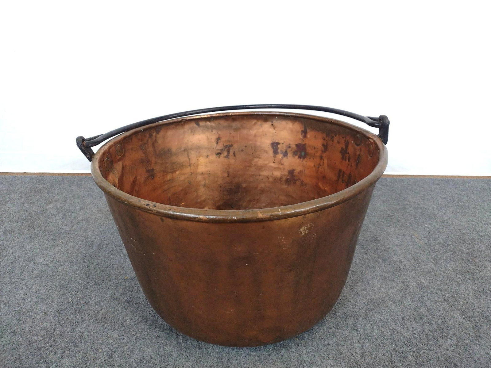 Antique Copper Apple Butter Kettle: 29" diameter X 20" high. Some discoloring. 