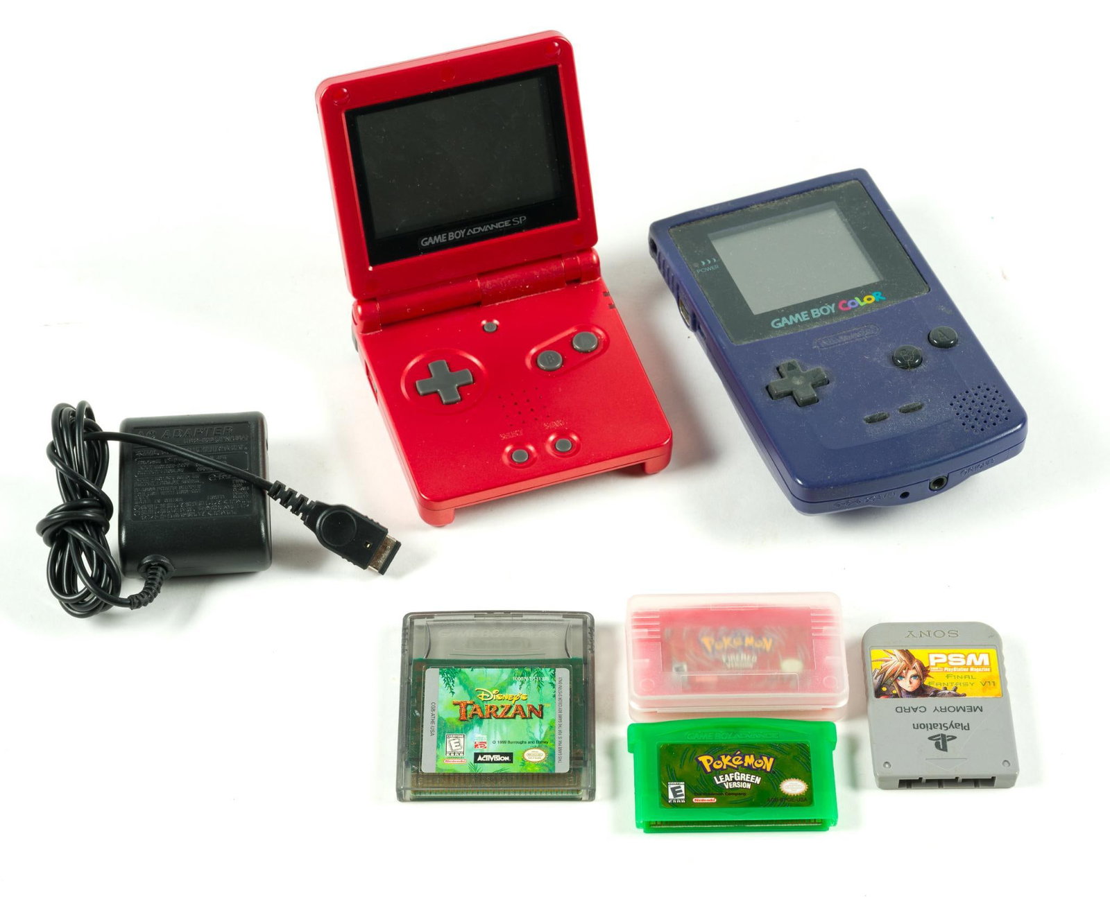 Gameboy Advance SP with Pokemon FireRed & Pokemon LeafGreen (1 of 4)