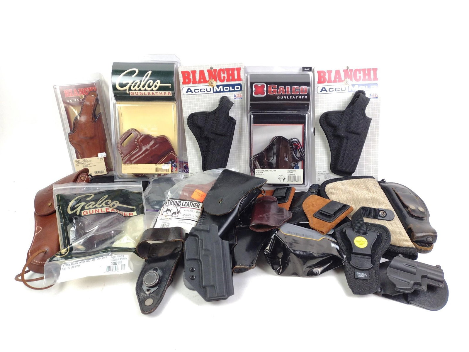 Pistol Holsters Incl. Bianchi (1 of 4)