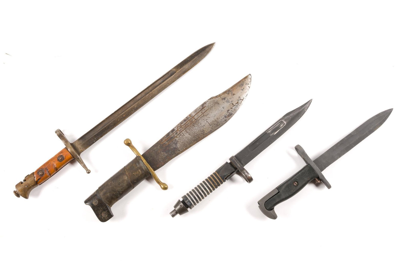 2 Bayonets & 2 Knives (1 of 9)