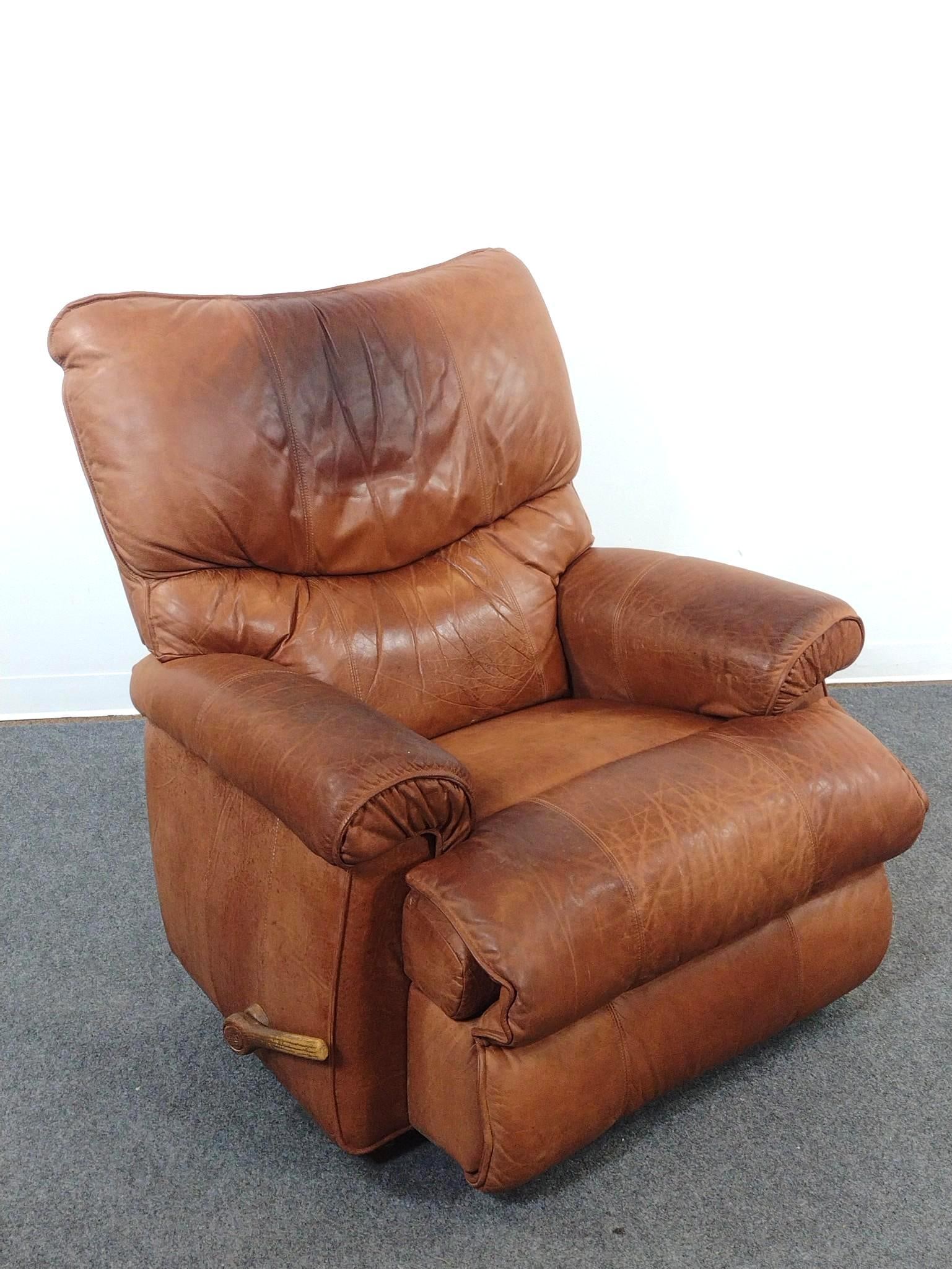 Leather La-Z-Boy Recliner (1 of 7)
