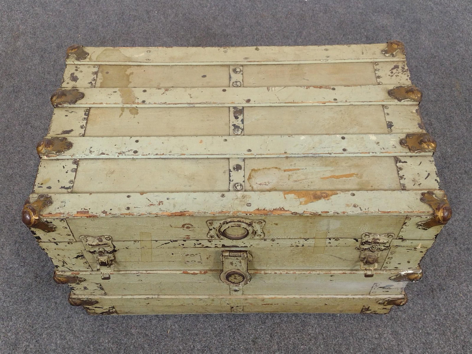 Painted Trunk - 2