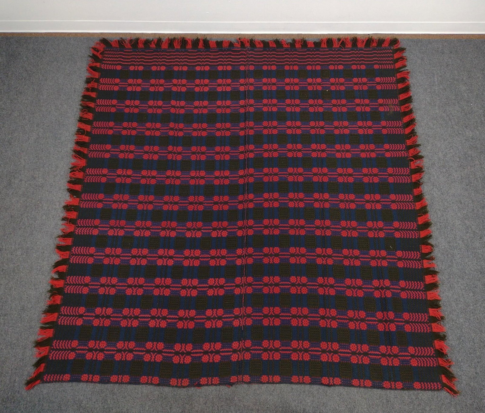 Geometric Overshot Woven Coverlet with Fringe: Circa late 1800's. 7'8" long X 7'5" wide.