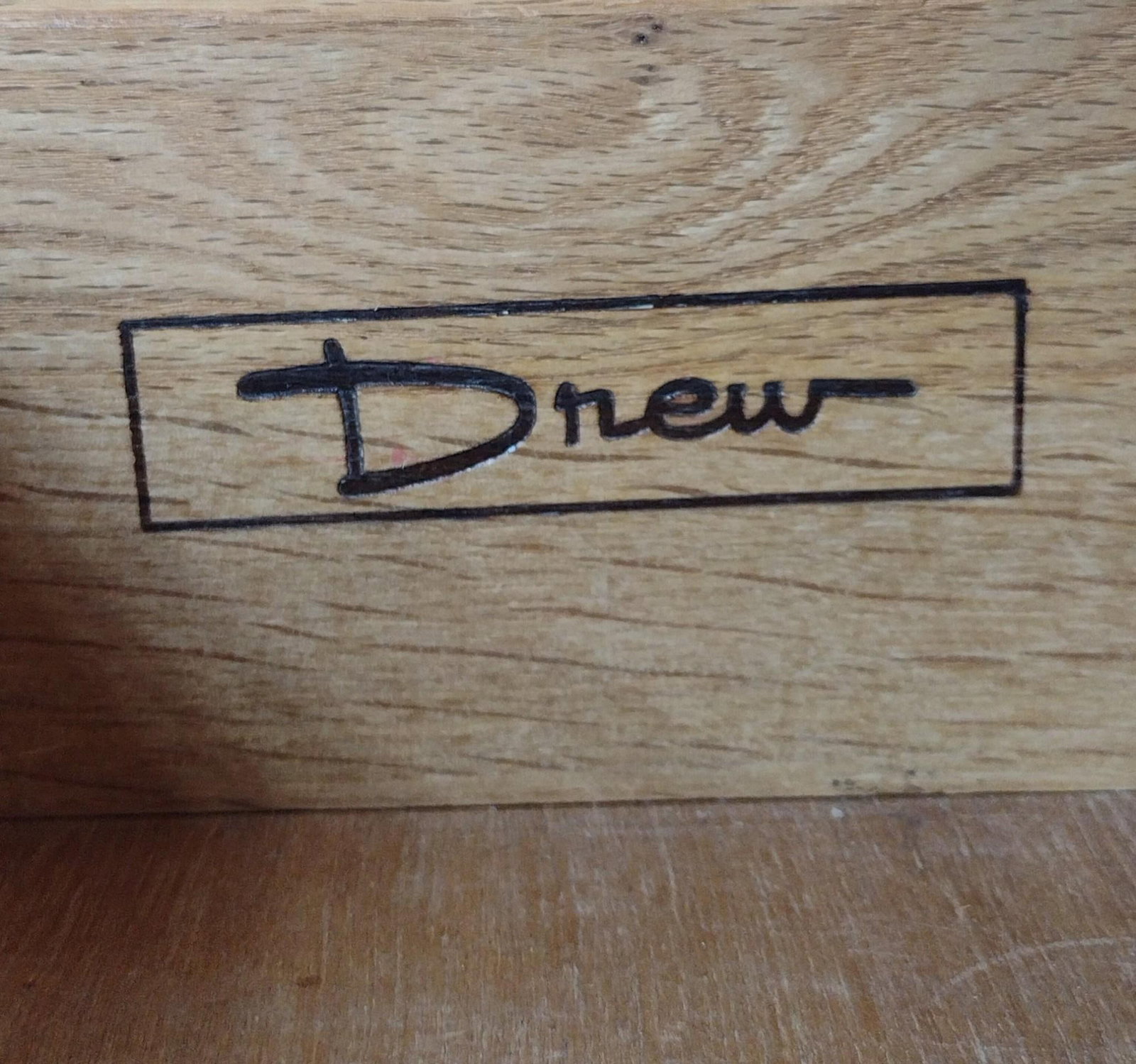 Drew Server - 7