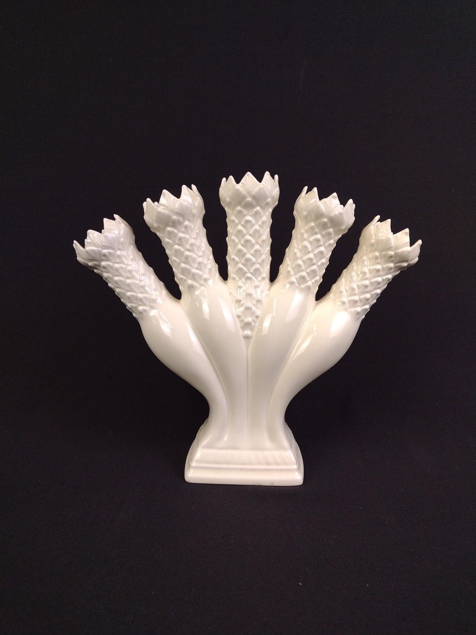 Williamsburg Posey Holder By Wedgwood (1 of 3)