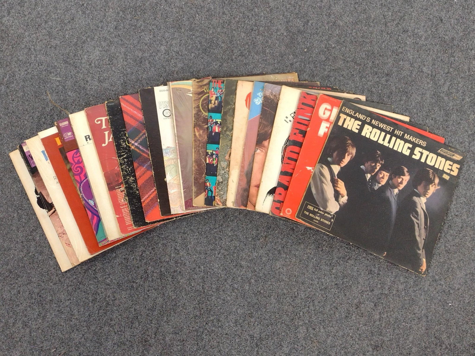 24 Vinyl Records Incl. The Rolling Stones & Ravi Shankar (1 of 4)