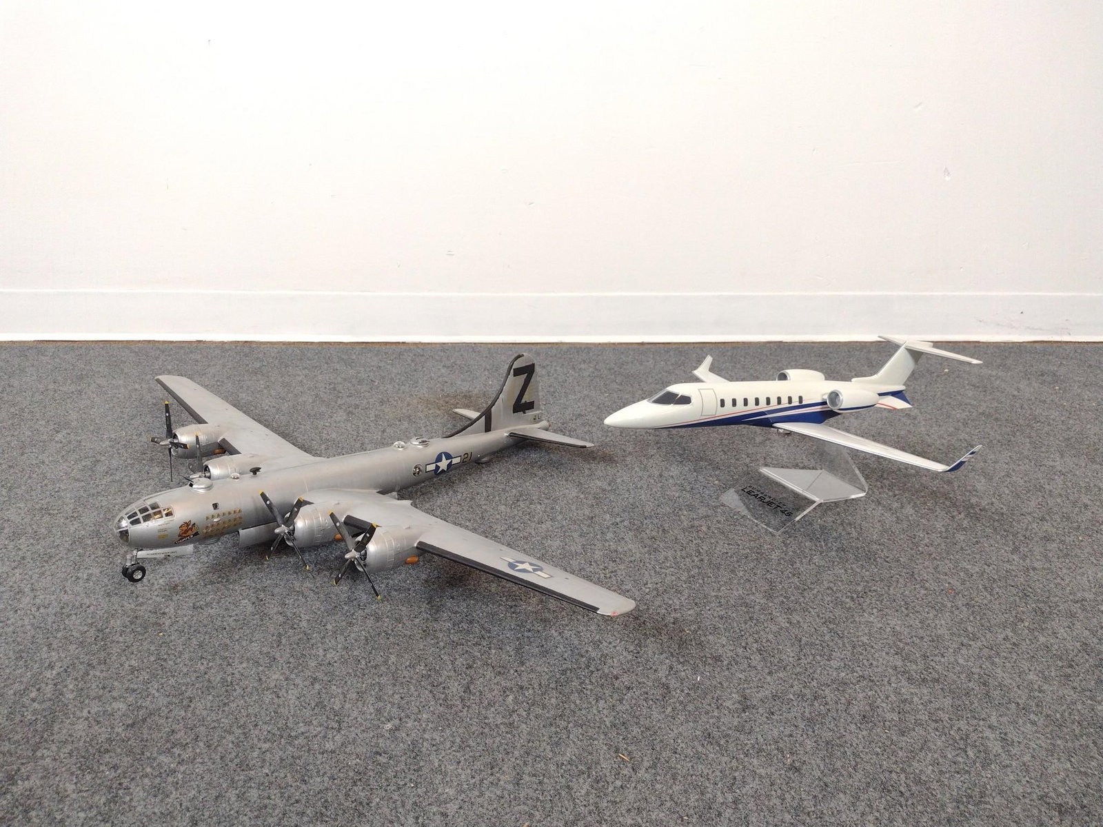 2 Model Airplanes Incl. Boeing B-29 Superfortress: Wingspans are 35-1/4" & ~16-1/4.