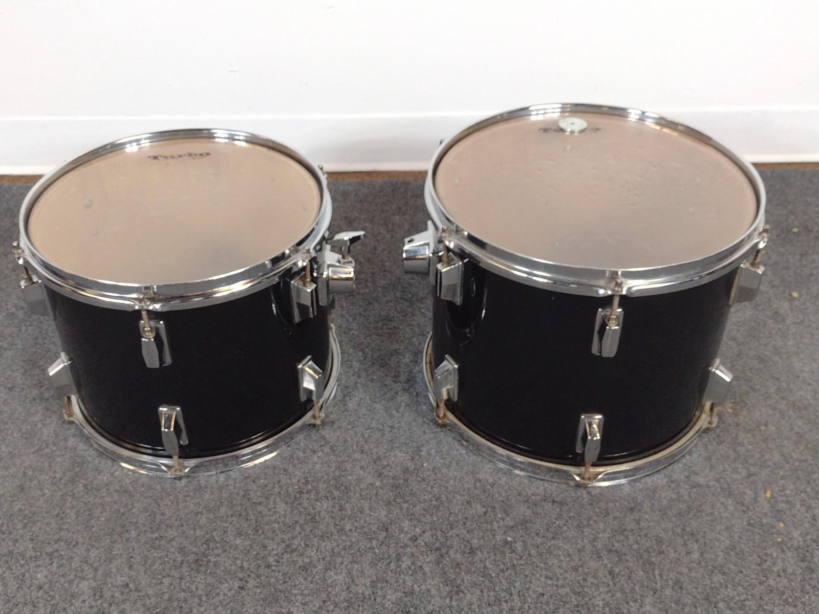 Incomplete Drum Set - 2