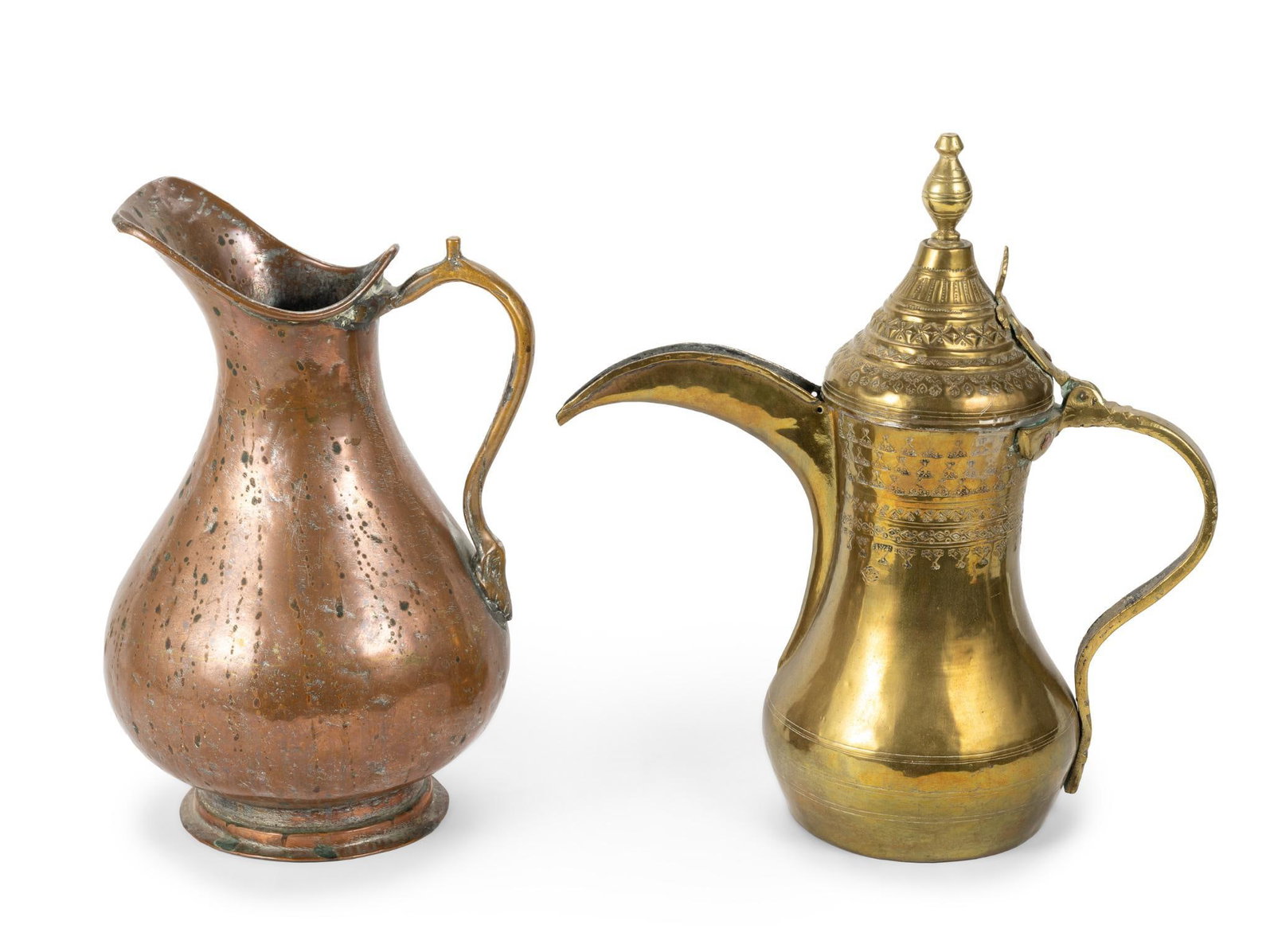 4 Middle Eastern Vessels - 5