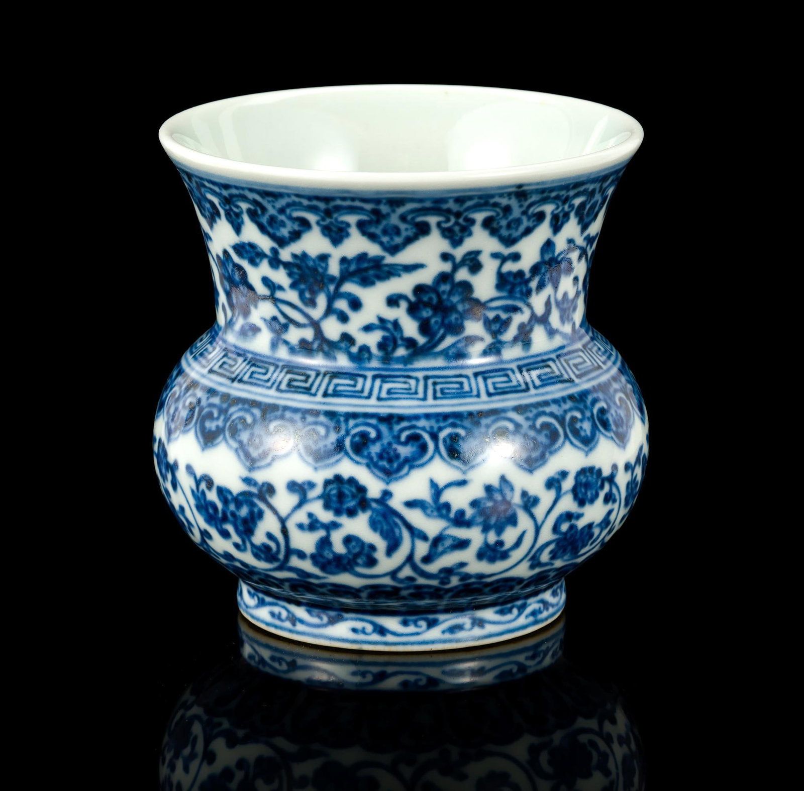 Chinese Blue & White Zhadou (1 of 5)