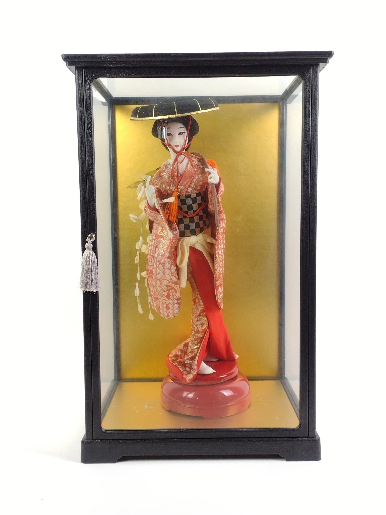 Vintage Japanese Kabuki Geisha Doll: Case measures 12-3/4" x 10-1/2" x 21". 