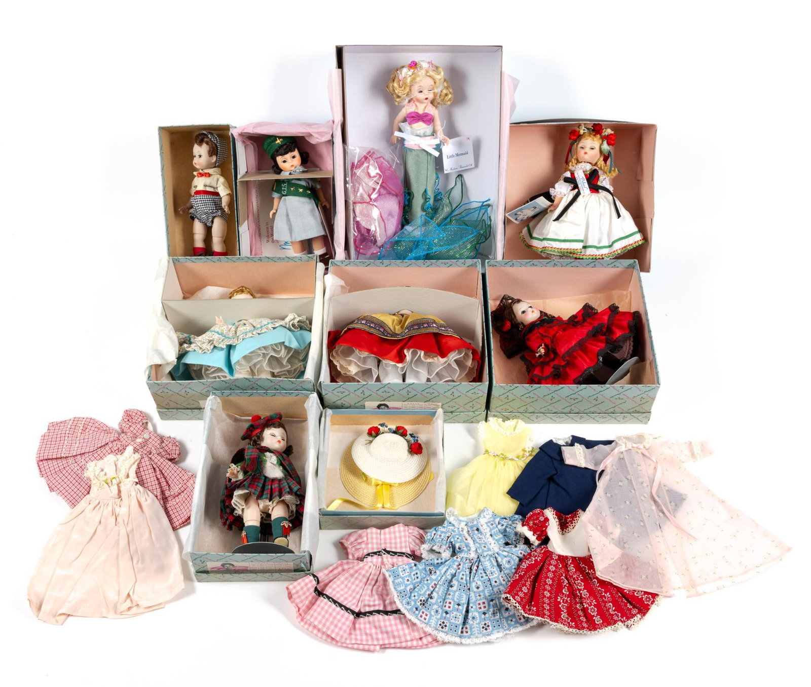 9 Madame Alexander Dolls Incl. Lissy (1 of 5)