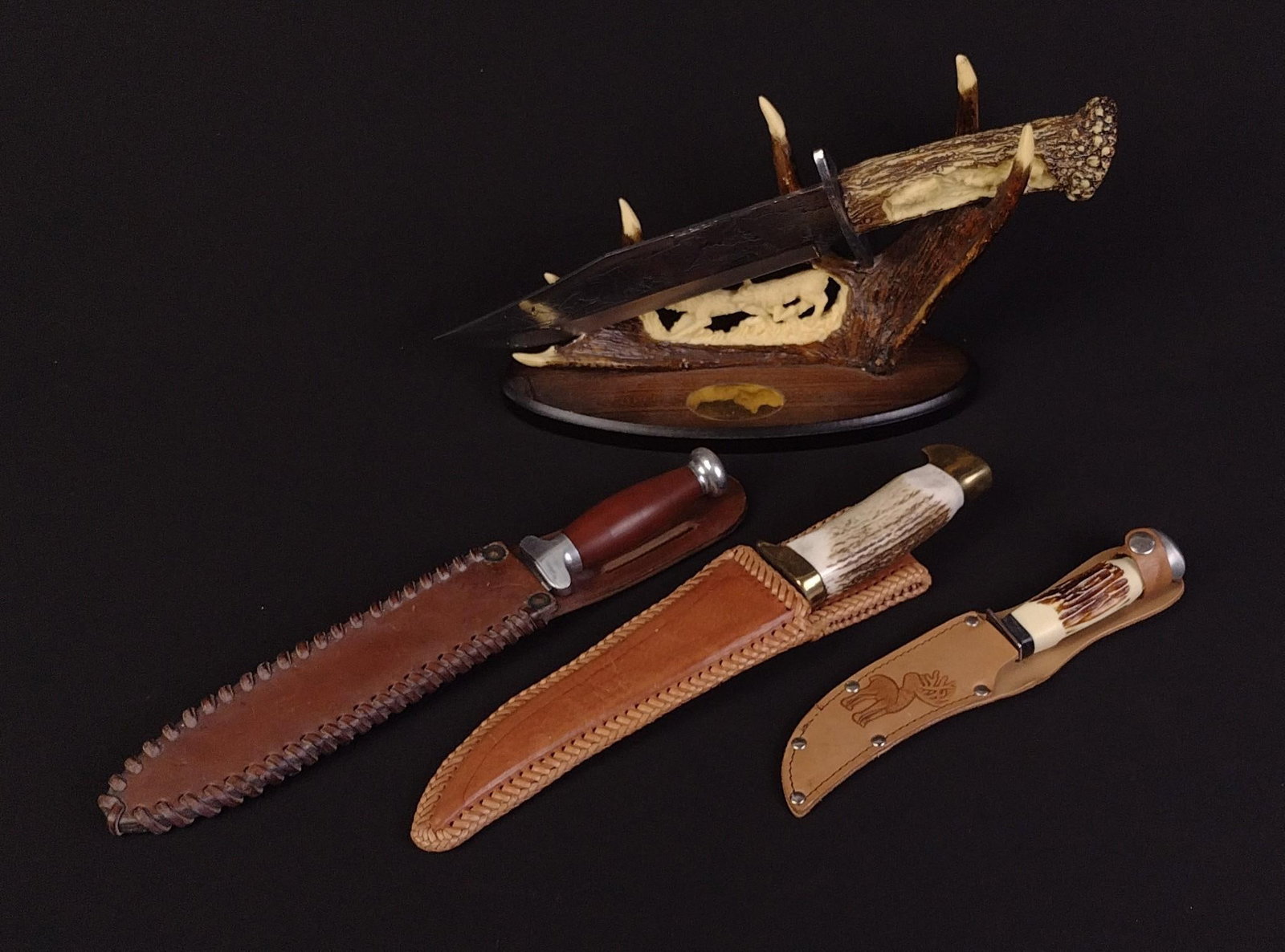 4 Knives Incl. Trophy Stag (1 of 5)