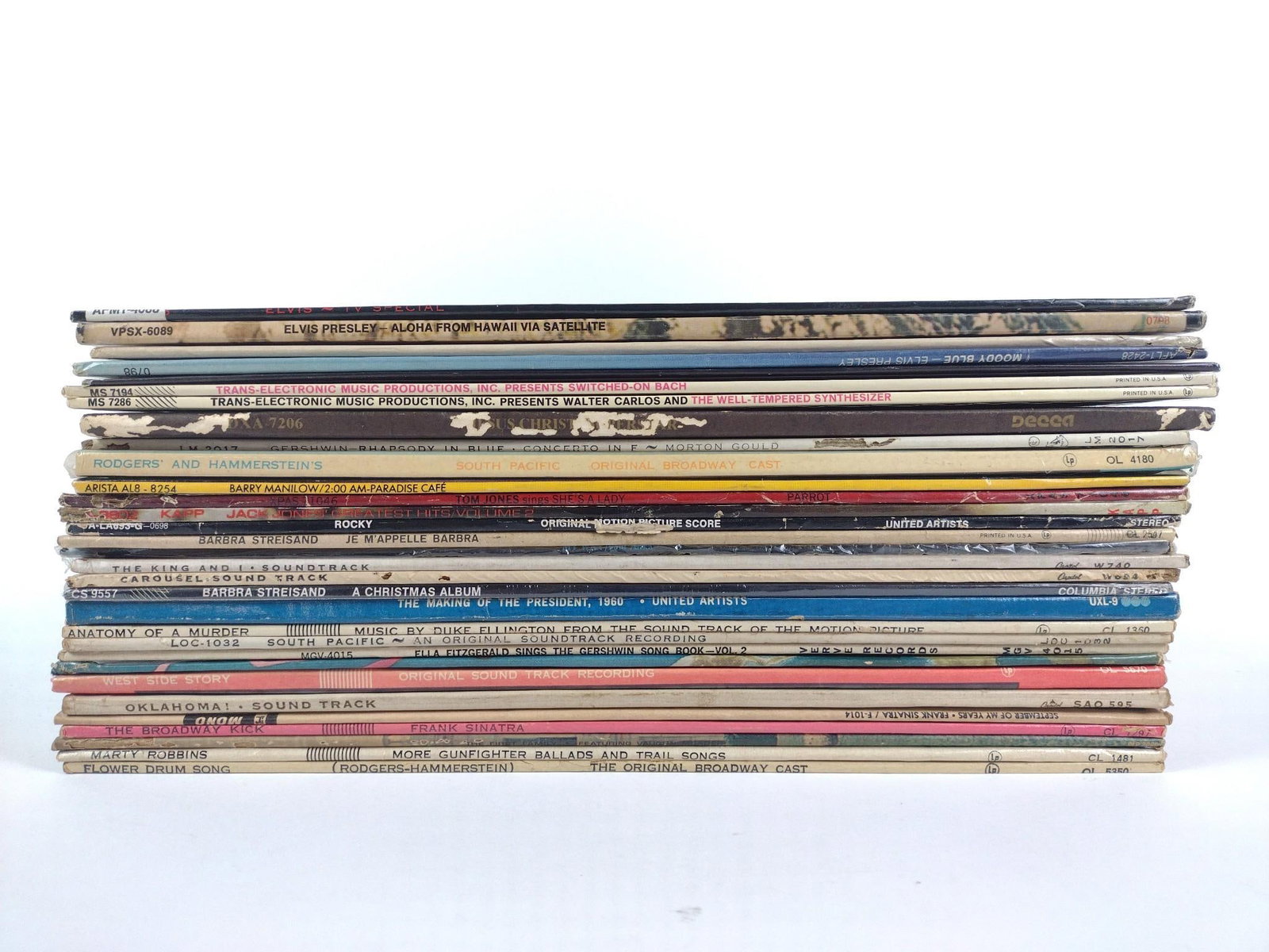 31 Vinyl Records Incl. Elvis & Frank Sinatra (1 of 2)