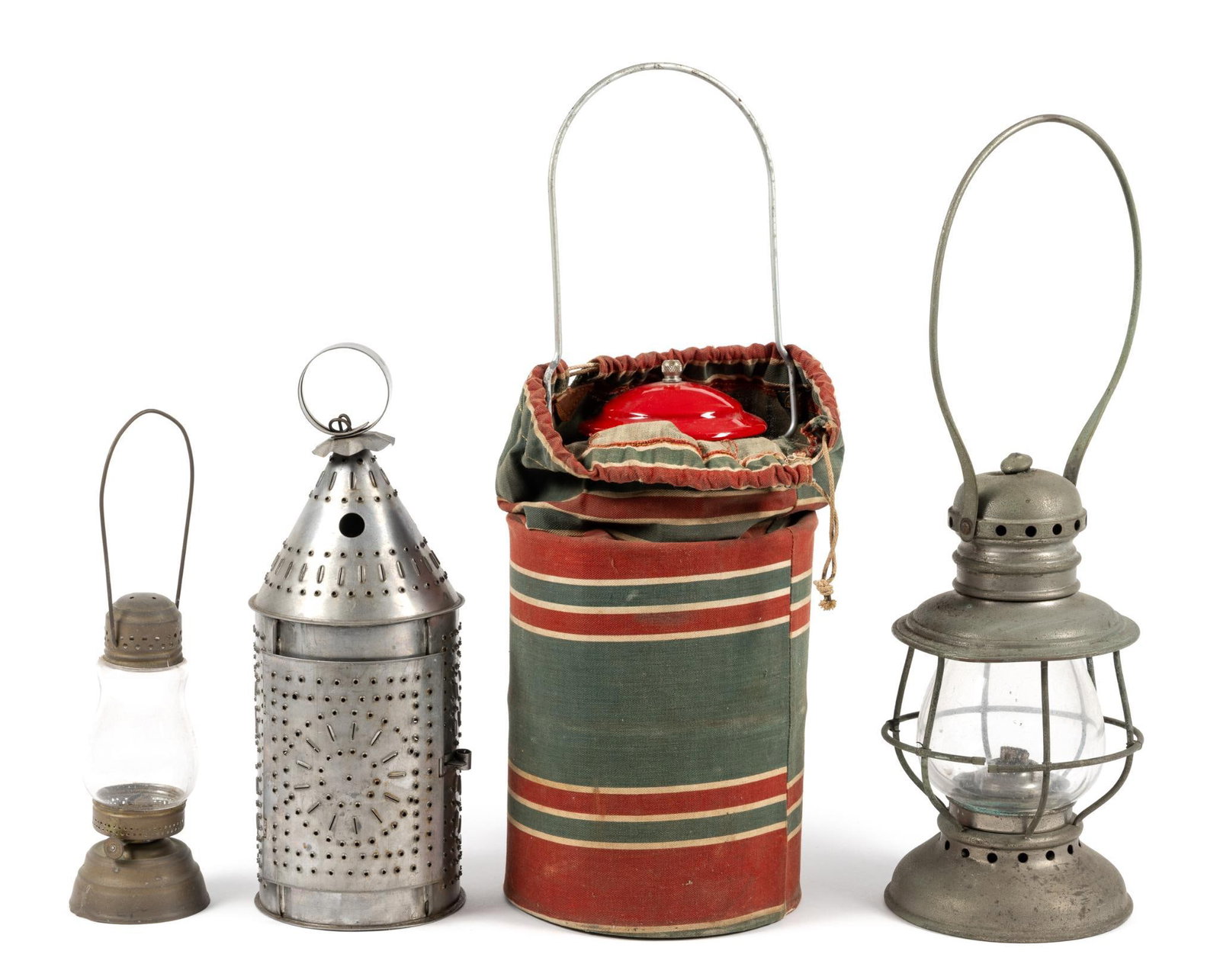 4 Vintage Lanterns Incl. Coleman 200A & Brass Skaters Oil Lantern (1 of 5)