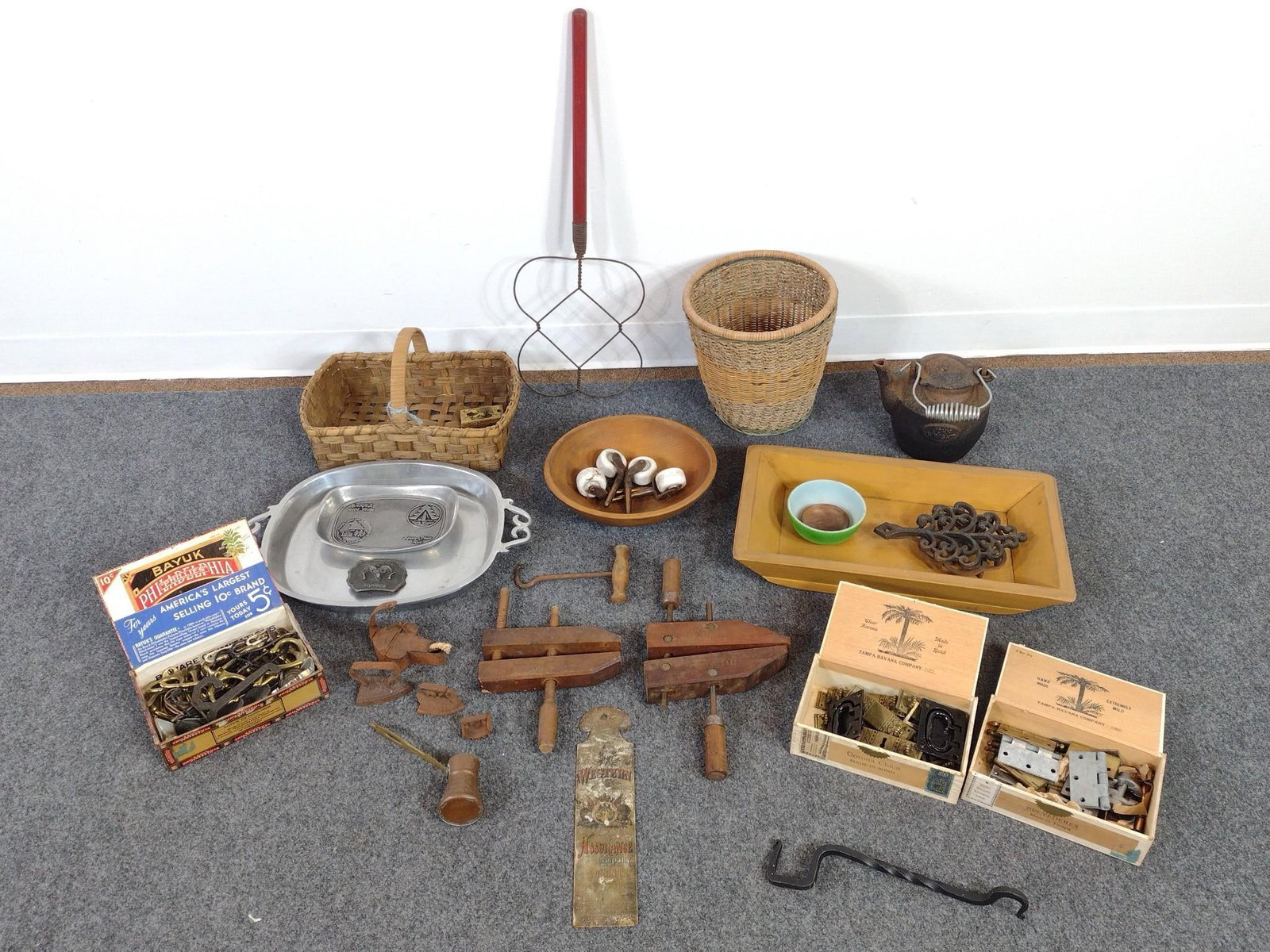 Vintage and Antique Primitives & Household (1 of 6)