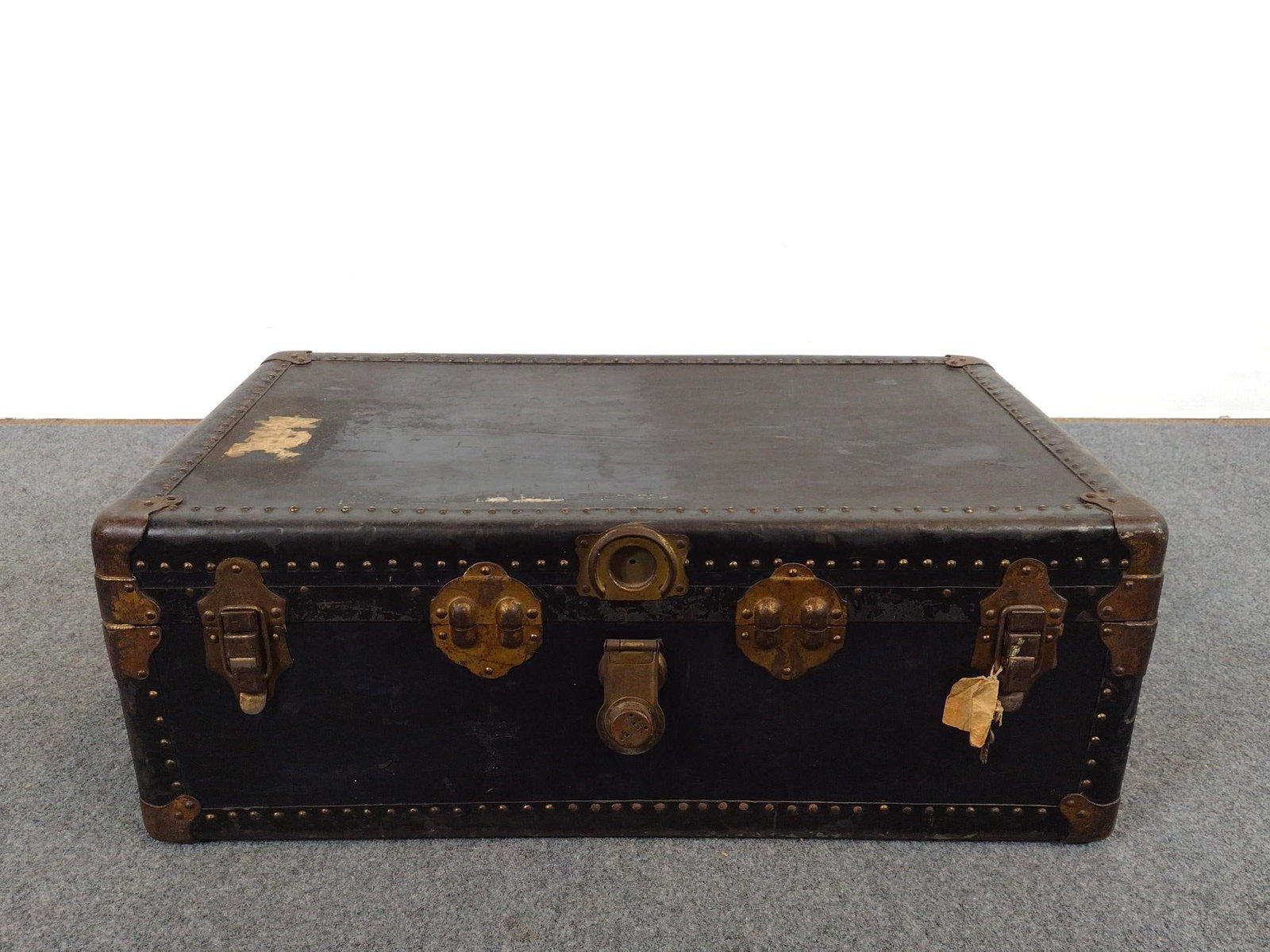 Antique Steamer Trunk (1 of 5)