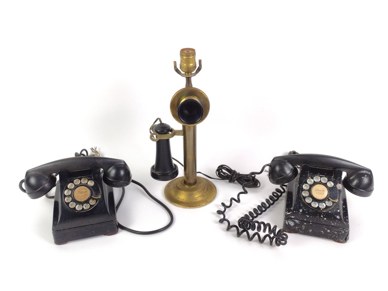 2 Western Electric Rotary Phones & Converted Candlestick Phone Lamp (1 of 7)