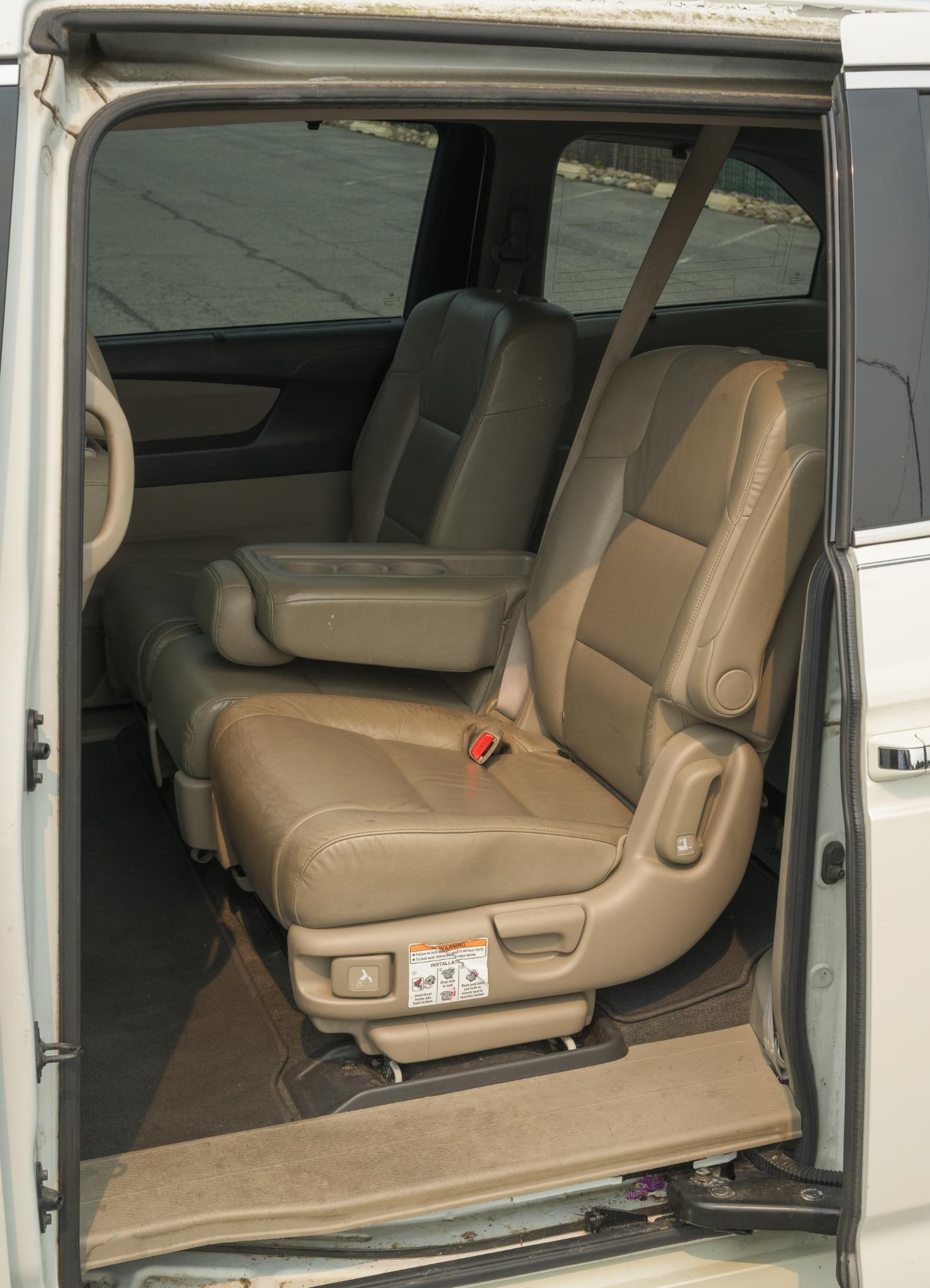 2012 Honda Odyssey Mini Van - 14