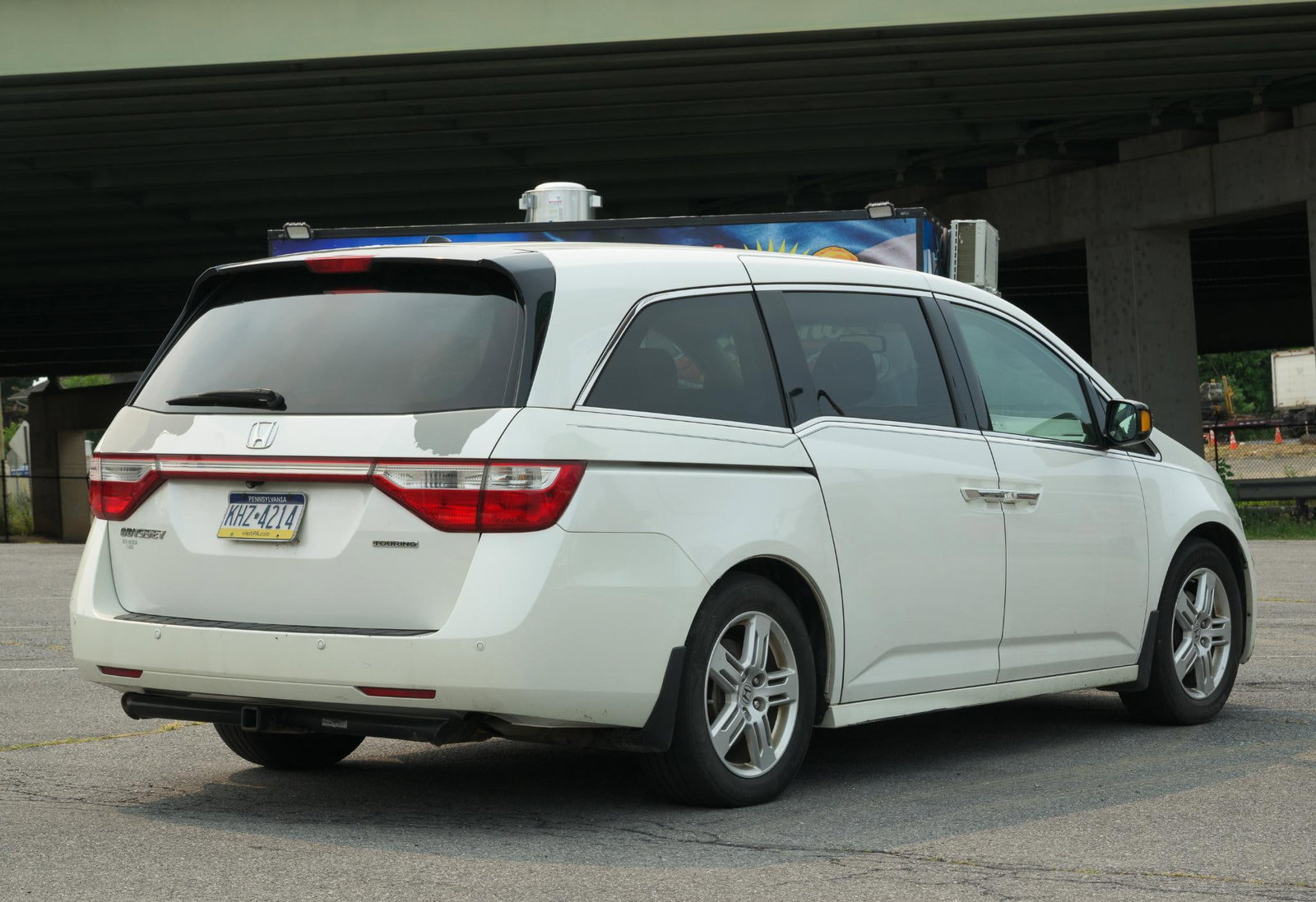 2012 Honda Odyssey Mini Van - 5