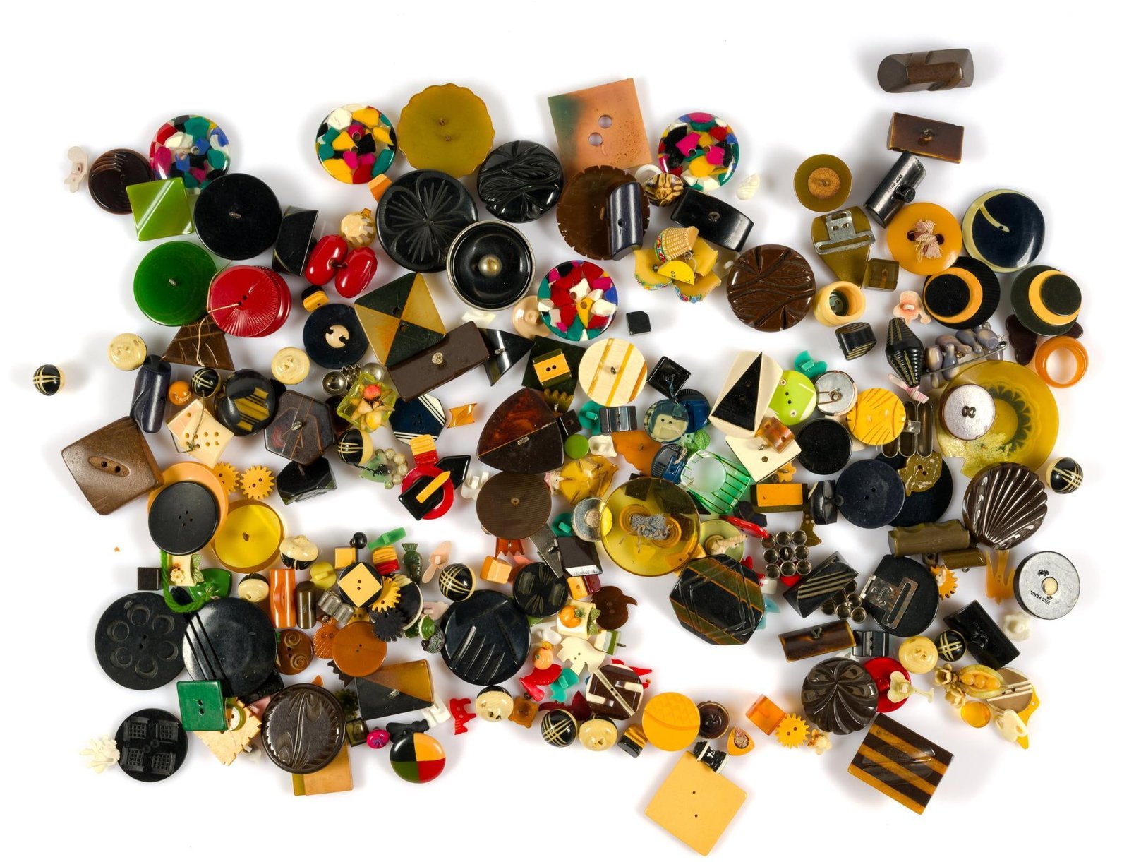 283 Antique Buttons incl. Bakelite and 2 Bakelite Rings (1 of 5)