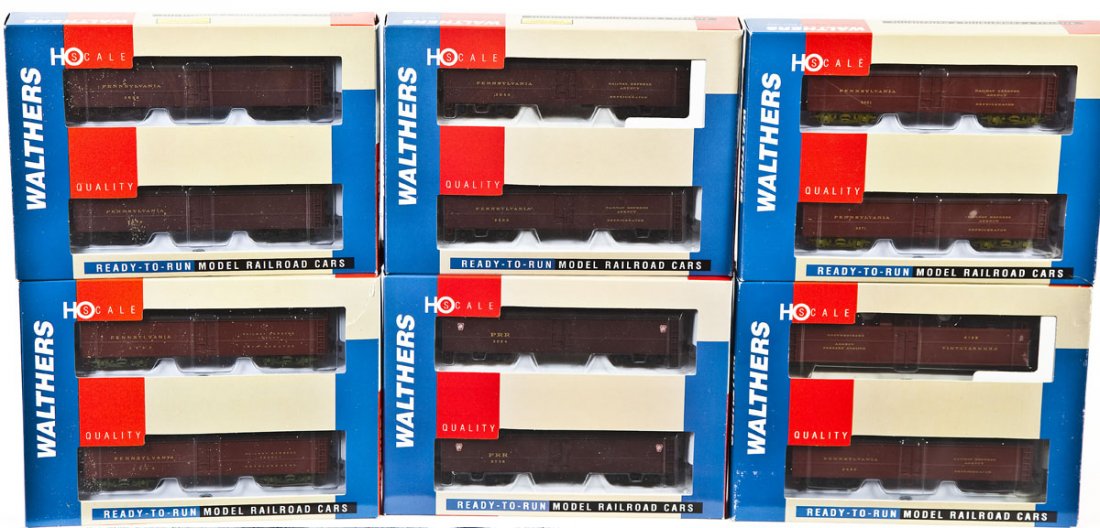 6 Walthers 2-Pack Express Reefer Cars: DESCRIPTION: Six Walthers 2-pack express reefer cars. HO scale. CONDITION: Appear unused in original boxes.