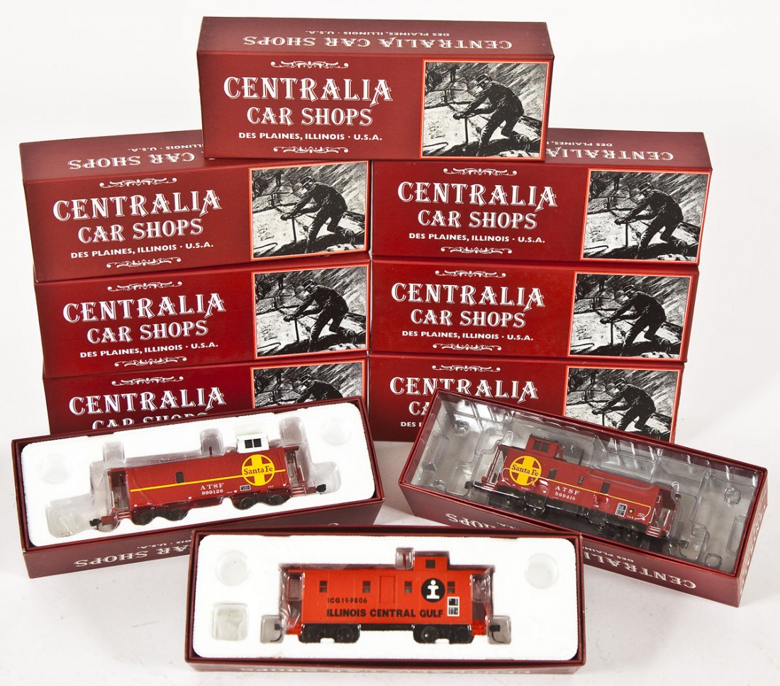 10 Centralia Car Shops Rolling Stock Cars: DESCRIPTION: Ten Centralia Car Shops rolling stock cars incl Santa Fe and Illinois Central Gulf. HO scale. CONDITION: Appear unused in original boxes.