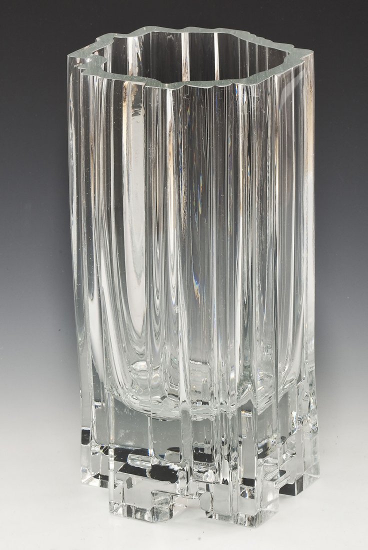 Tapio Wirkkala Arcadia Vase 3571: DESCRIPTION: Tapio Wirkkala Arcadia vase #3571. Signed under base "Tapio Wirkkala 3571". Side with original "Made in Finland" label. MEASUREMENTS: 10-3/4". CONDITION: Minor scratches under base from u