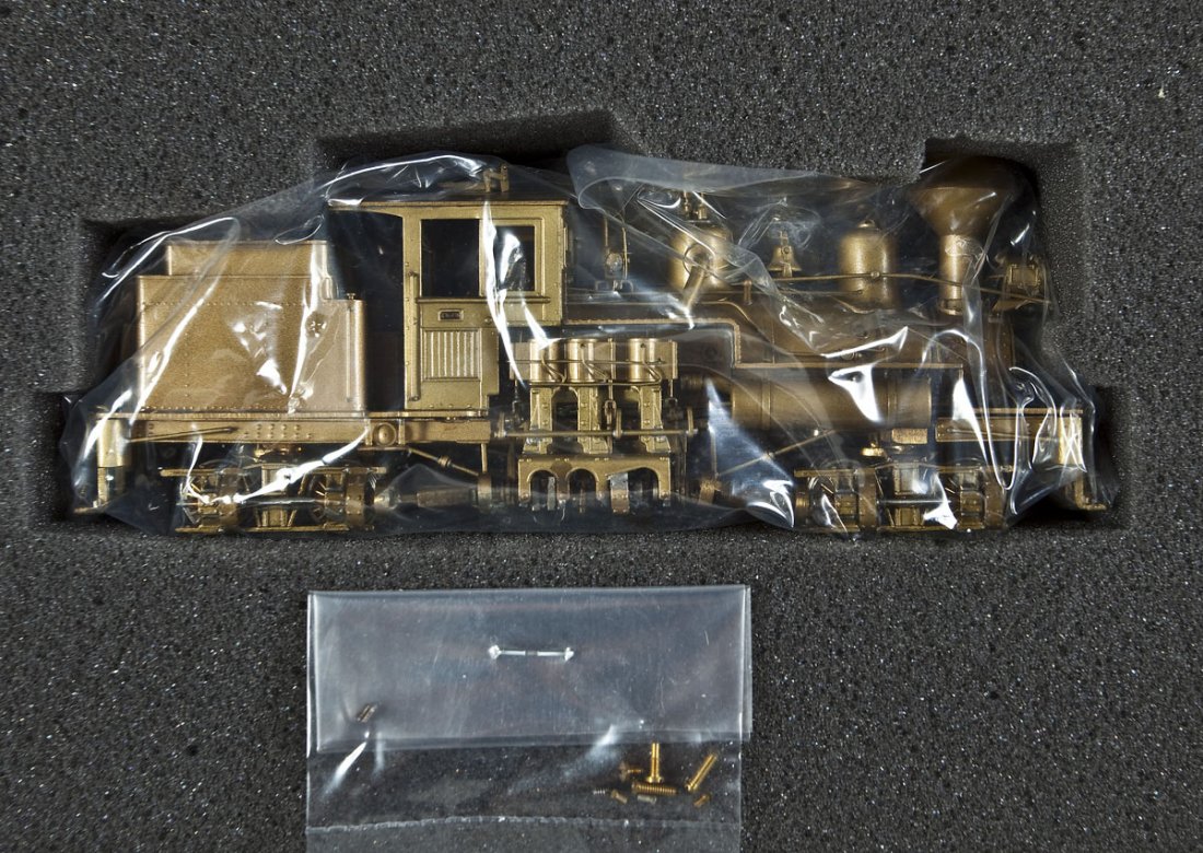 United Scale Caddo River Shay #11 Brass Locomotive: DESCRIPTION: United Scale Models Caddo River Lumber Company Shay #11 brass locomotive. CONDITION: Appears slightly, if at all, used in original box.