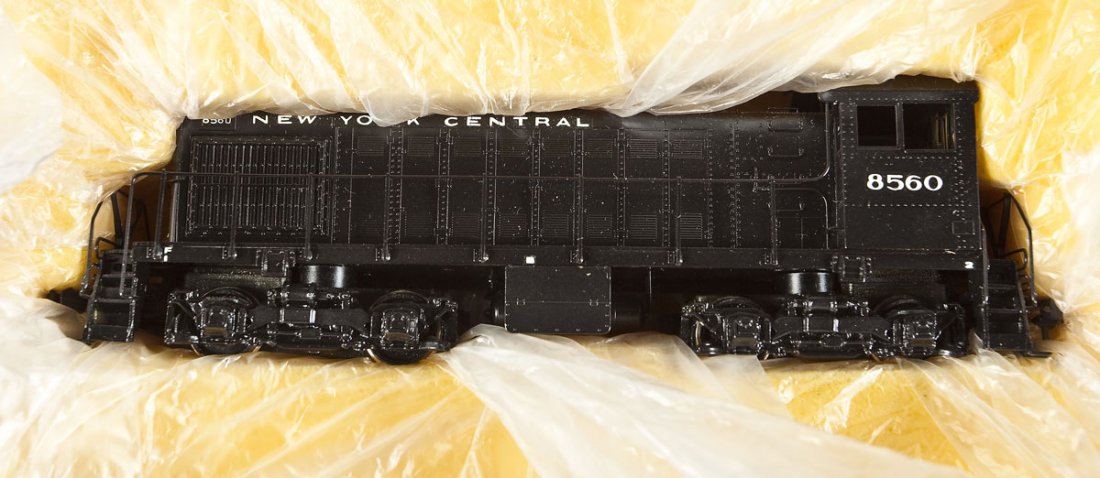 Samhongsa/Key Imports Alco S-2 Brass Locomotive: DESCRIPTION: Key Imports Alco S-2 painted brass locomotive. Made by Samhongsa. CONDITION: Appears unused in original box.