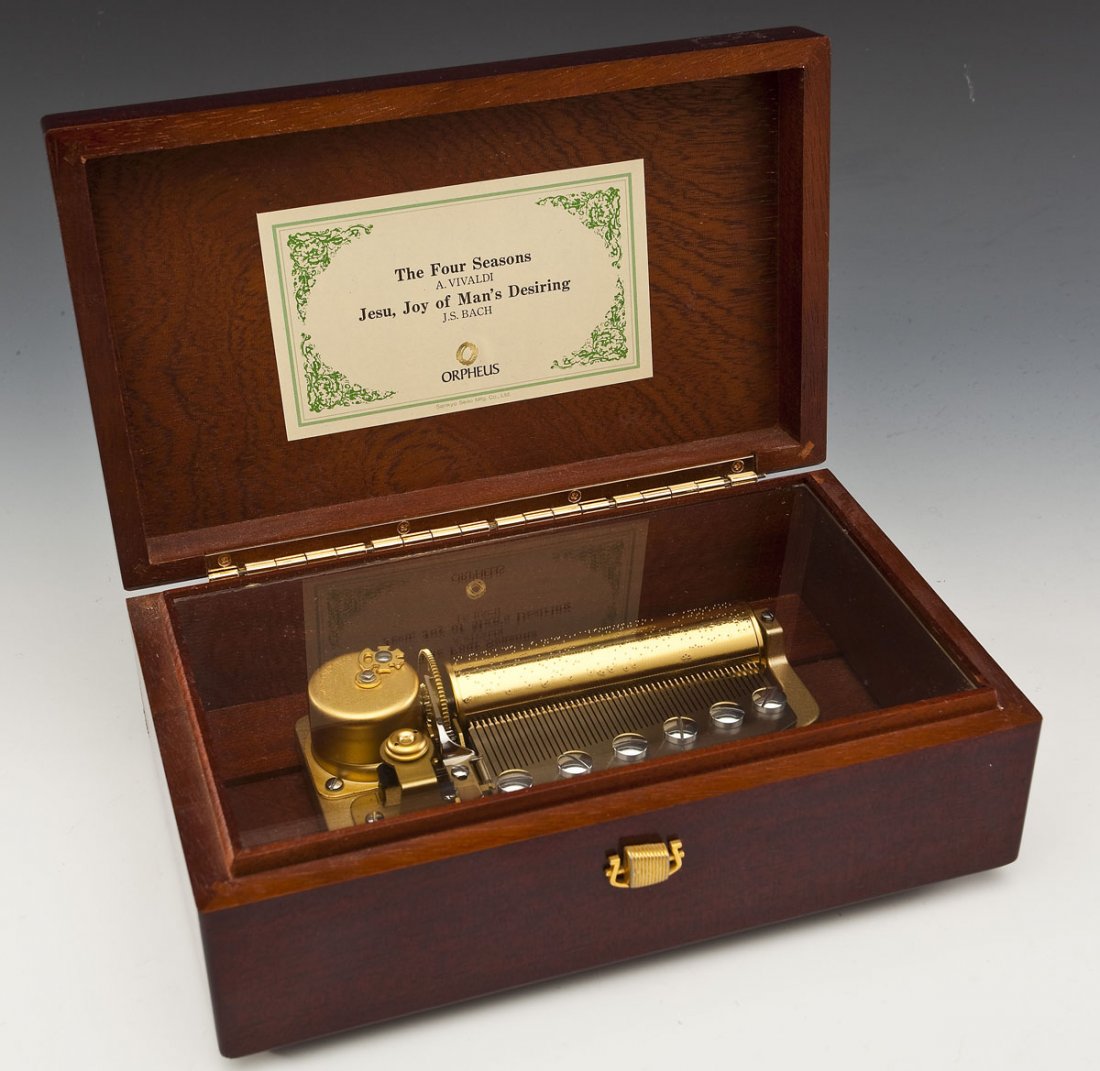Sankyo Orpheus Mahogany Lidded Music Box