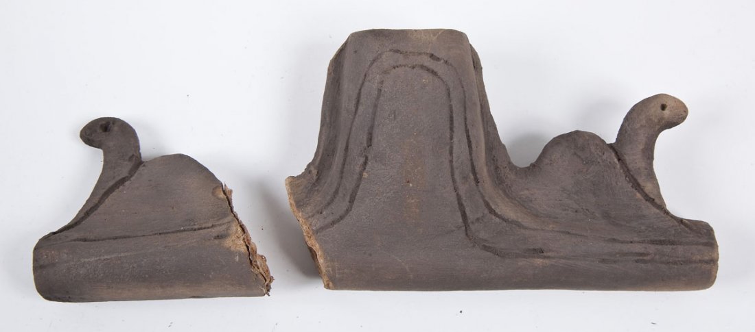 Mississippian Double Beaver Effigy Pipe: DESCRIPTION: Mississippian double beaver effigy pipe. Retains original tag "Double stem Indian beaver effege [sic] pipe". PROVENANCE: Purchased by consignor's parents from a museum deaccession auction
