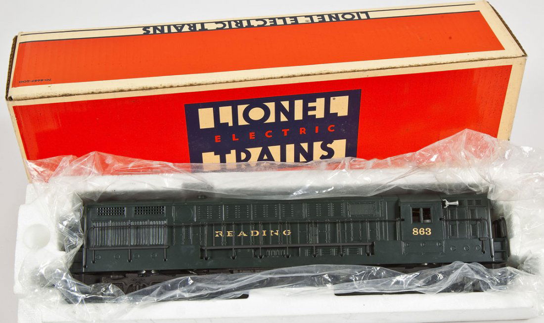 Lionel Reading Fairbanks Morse Diesel #6-18309 (1 of 2)