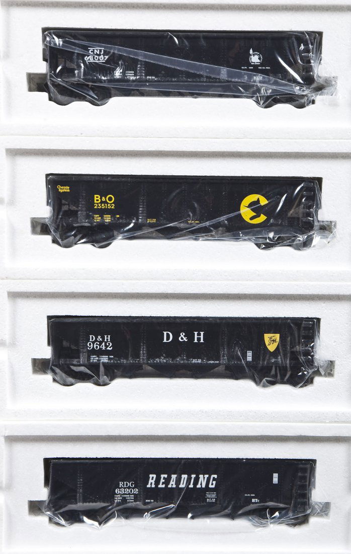 Lionel 4 Bay Hoppers 4 Pc Set #6-26937 (1 of 3)