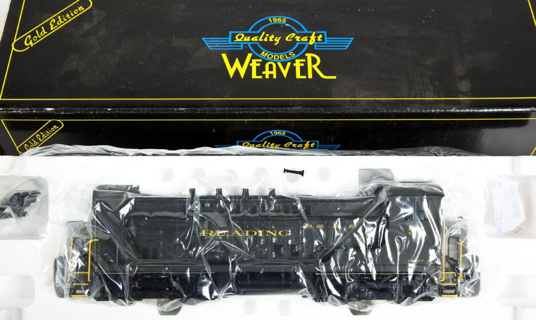 Weaver Reading Diesel Locomotive #VO-1000 (1 of 2)