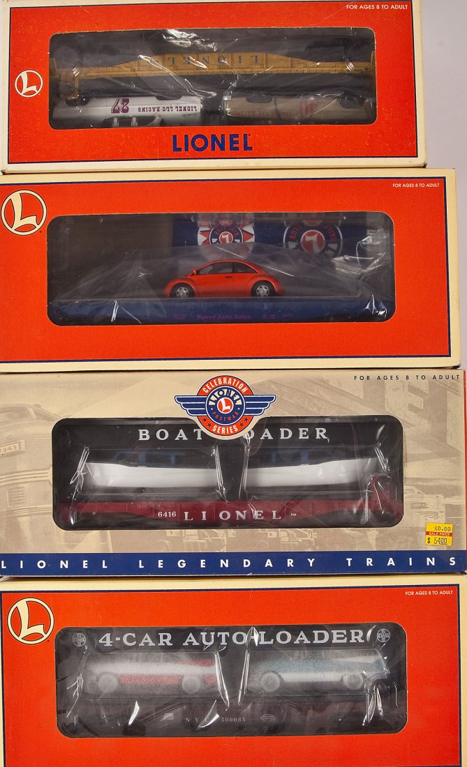4 Lionel Flatcars with Vehicles (1 of 2)