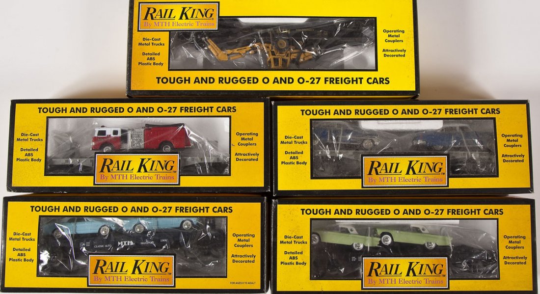 5 Rail King MTH Flatcars with Ertl Vehicles (1 of 2)