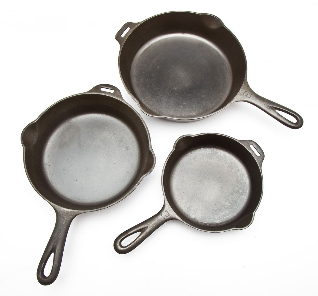 3 Griswold Skillets incl No. 3, No. 5, No. 6 (1 of 2)