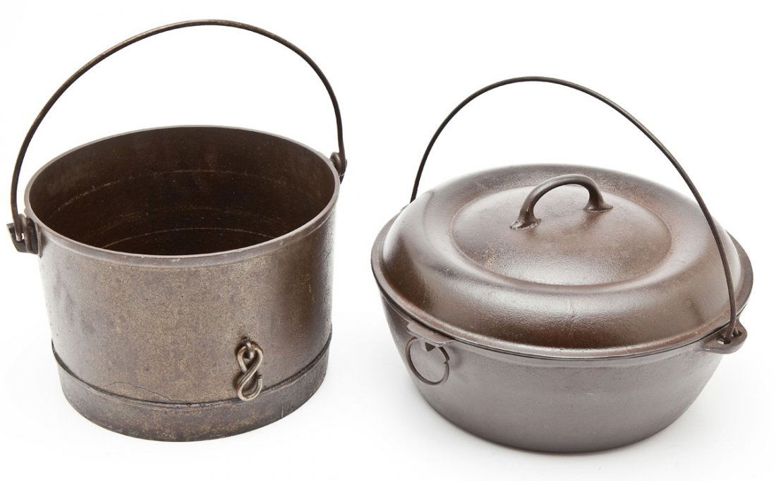 Favorite Piqua # 5 Dutch Oven & #8 Kettle (1 of 2)