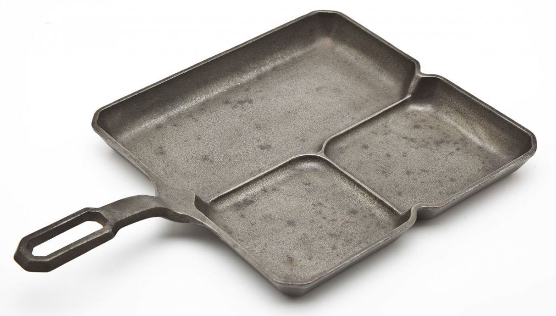 Griswold Colonial Breakfast Skillet (1 of 2)